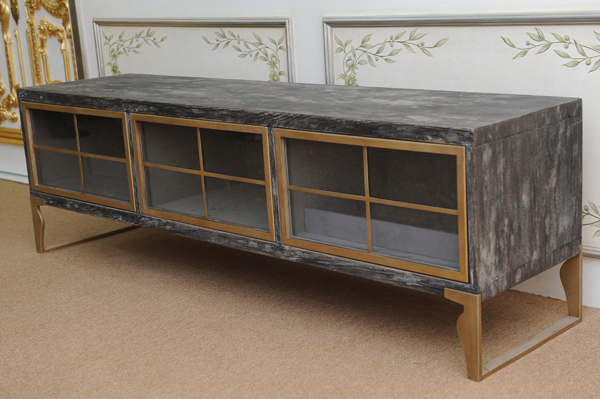 Tủ Phòng Khách Phong Cách Cổ Điển 008